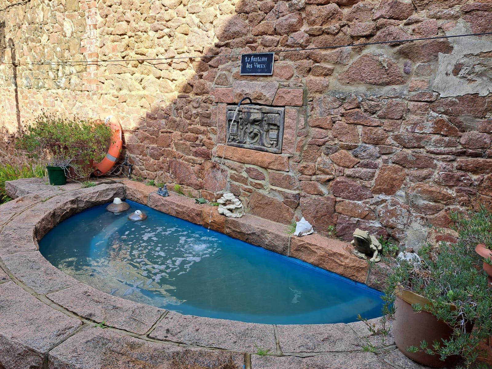 Voyage Jersey 09-2025