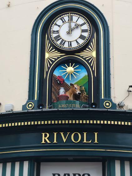 Voyage Jersey 09-2025